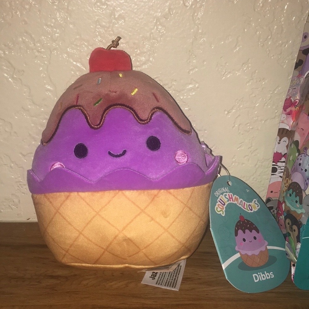 🍦Squishmallows Mystery Squad Scented Purple Ice Cream Plush Toy *Dibbs*🍦